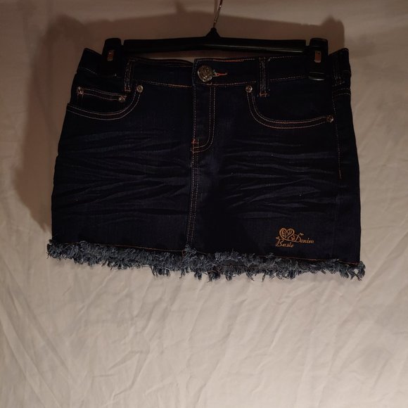 Basic Denim Skirt - Picture 7 of 8